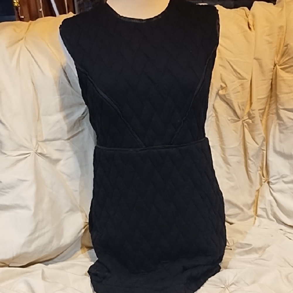 No Label Elegant Black Quilted Dress